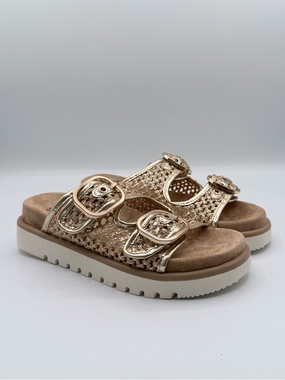 Steve Madden “Shellby” Gold buckle sandals